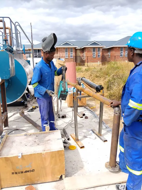 Pipe welding during a plant installation